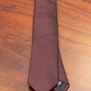 Cravatta in seta micro fantasia jaquard bordeaux