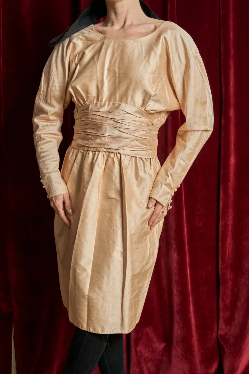 Abito anni 80 in shantung di seta avorio hand made - immagine 3